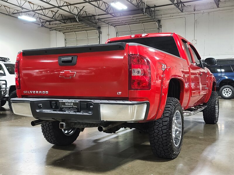 2007 Chevrolet Silverado 1500 Z71 / 4X4 / 102K MILES / NEW TIRES / LIFTED  / 4-Door / Excellent Condition - Photo 8 - Portland, OR 97217