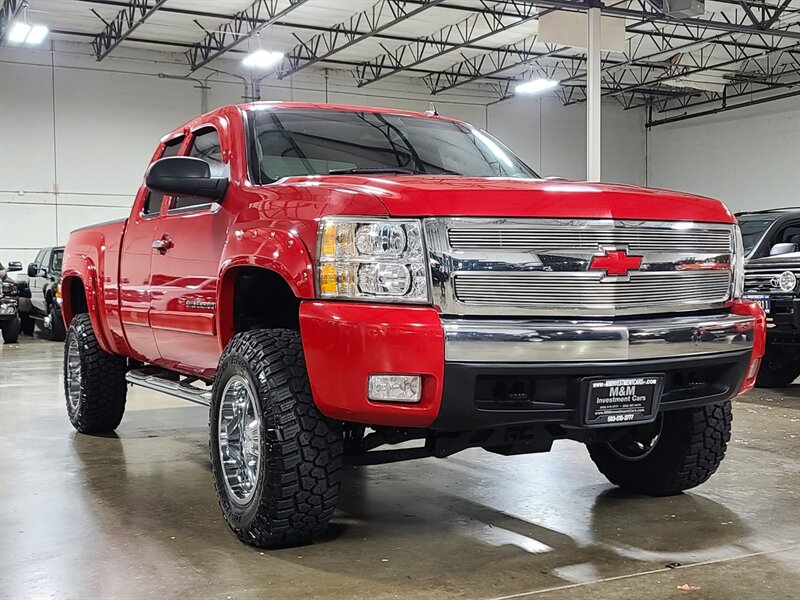 2007 Chevrolet Silverado 1500 Z71 / 4X4 / 102K MILES / NEW TIRES / LIFTED  / 4-Door / Excellent Condition - Photo 54 - Portland, OR 97217