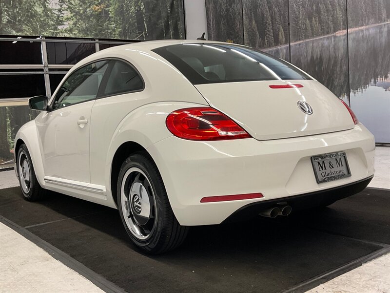 2013 Volkswagen Beetle 2.5L PZEV Hatchback 2dr / Leather & Heated seats  / BRAND NEW TIRES / LOCAL OREGON CAR / 51,000 MILES - Photo 7 - Gladstone, OR 97027