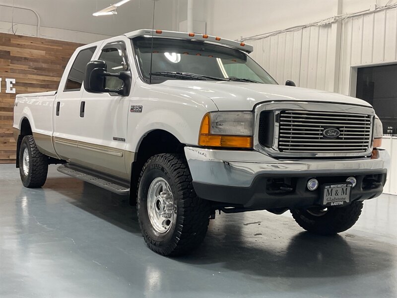 2000 Ford F-350 Lariat 4X4 7.3L DIESEL / Crew Cab / ONE-OWNER /  / LONG BED / LOCAL TRUCK / ZERO RUST - Photo 2 - Gladstone, OR 97027
