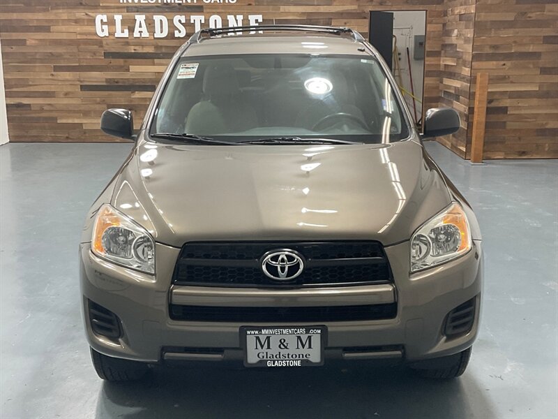 2010 Toyota RAV4 Sport Utility AWD / 1-OWNER LOCAL / NEW TIRES  / ZERO RUST - Photo 5 - Gladstone, OR 97027