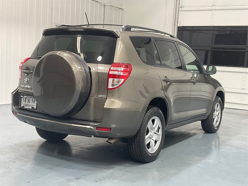 2010 Toyota RAV4 Sport Utility AWD / 1-OWNER LOCAL / NEW TIRES  / ZERO RUST - Photo 7 - Gladstone, OR 97027