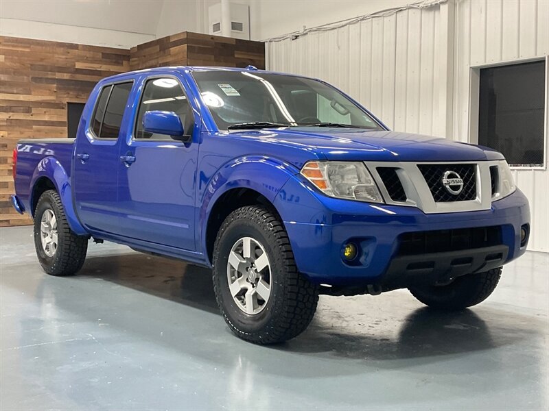 2013 Nissan Frontier PRO-4X Crew Cab 4X4 / BRAND NEW TIRES /LOCAL TRUCK  / ZERO RUST - Photo 2 - Gladstone, OR 97027