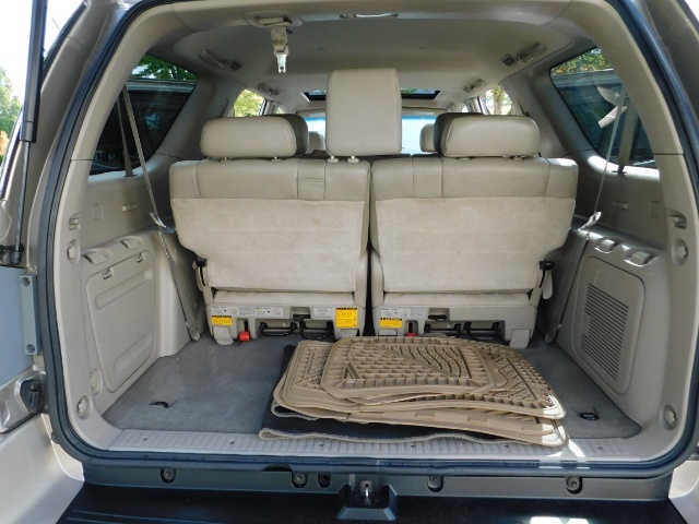 2005 Toyota Sequoia SR5 / 4WD / Leather Heated Seats / LIFTED LIFTED   - Photo 22 - Portland, OR 97217