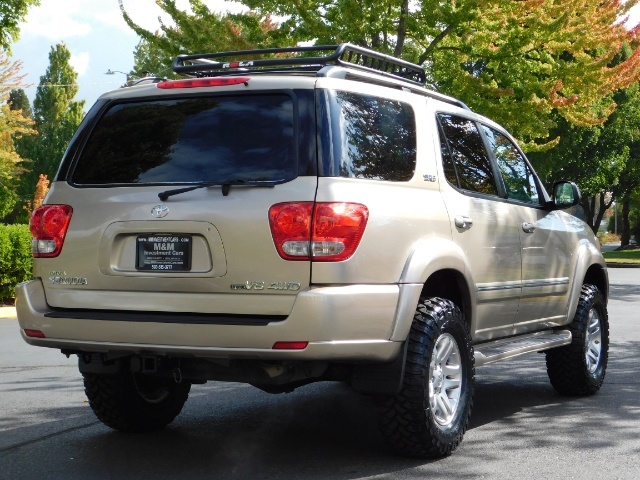 2005 Toyota Sequoia SR5 / 4WD / Leather Heated Seats / LIFTED LIFTED   - Photo 8 - Portland, OR 97217