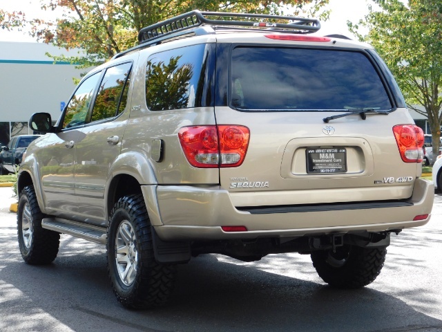 2005 Toyota Sequoia SR5 / 4WD / Leather Heated Seats / LIFTED LIFTED   - Photo 7 - Portland, OR 97217