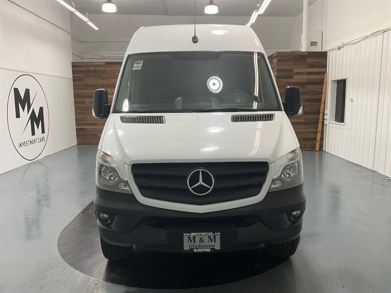 2018 Mercedes-Benz Sprinter 2500 CARGO VAN 4X4 /V6 DIESEL / HIGHROOF 170 " WB  / LOCAL ONE OWNER - Photo 6 - Gladstone, OR 97027