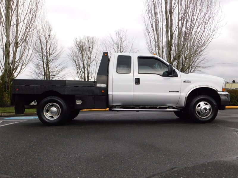 2002 Ford F350 Super Duty XLT 4X4 7.3L DIESEL / DUALLY / FLAT BED