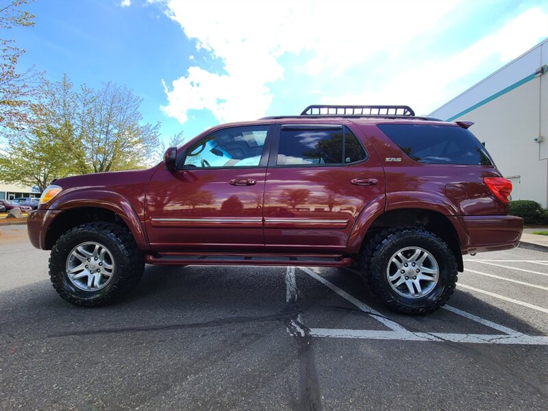 2007 Toyota Sequoia 4X4 3RD Seat / LEATHER / Timing Belt Done / LIFTED  / 4.7L / 8-Passenger / Sun Roof / NEW TIRES / NEW LIFT / ONLY 139K MILES - Photo 3 - Portland, OR 97217