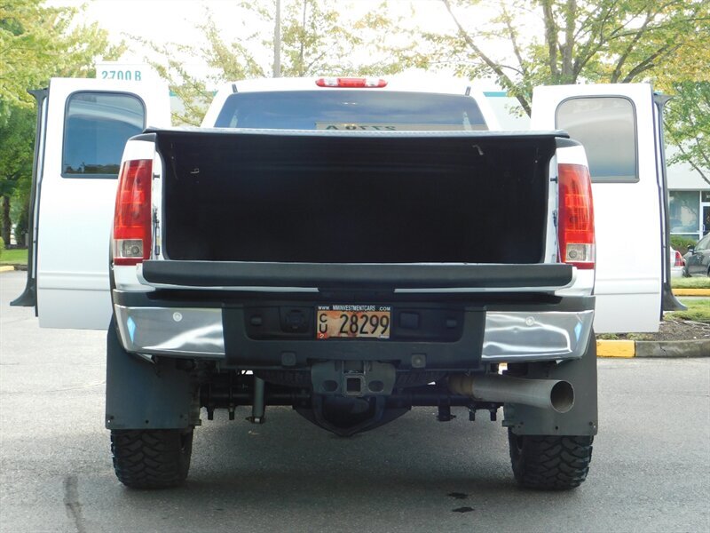 2011 GMC Sierra 2500 4WD 6.6L DURAMAX DIESEL / ONLY 66,000 MILES   - Photo 21 - Portland, OR 97217