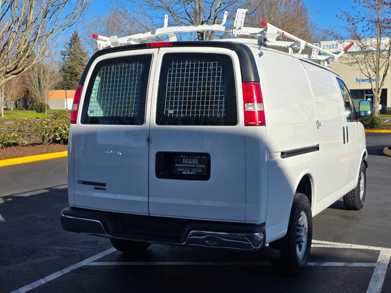 2014 Chevrolet Express 2500 CARGO VAN V8 4.8L / LOCAL / NO RUST / HD RACK / NON SMOKER / 2-OWNERS - Photo 8 - Portland, OR 97217