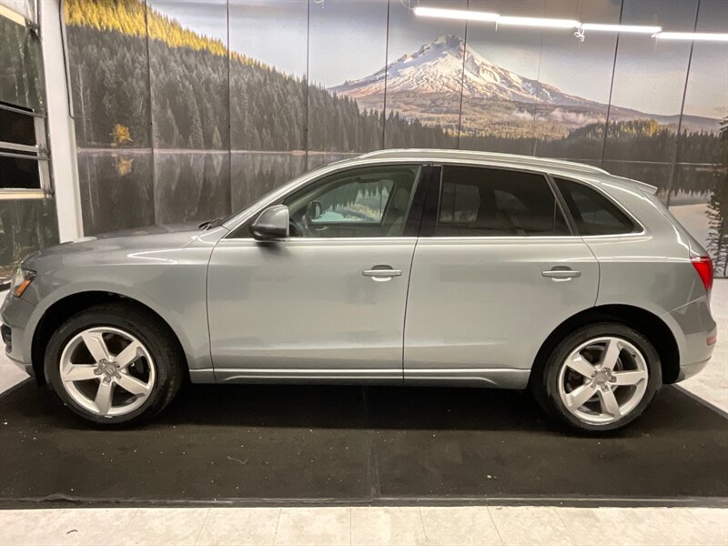 2010 Audi Q5 3.2 quattro Premium Plus AWD / 3.2L V6 / Pano Roof  / Leather & Heated Seats / Navigation / BRAND NEW TIRES / 143,000 MILES - Photo 3 - Gladstone, OR 97027