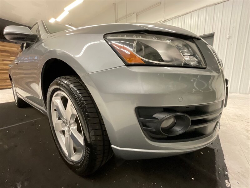 2010 Audi Q5 3.2 quattro Premium Plus AWD / 3.2L V6 / Pano Roof  / Leather & Heated Seats / Navigation / BRAND NEW TIRES / 143,000 MILES - Photo 27 - Gladstone, OR 97027