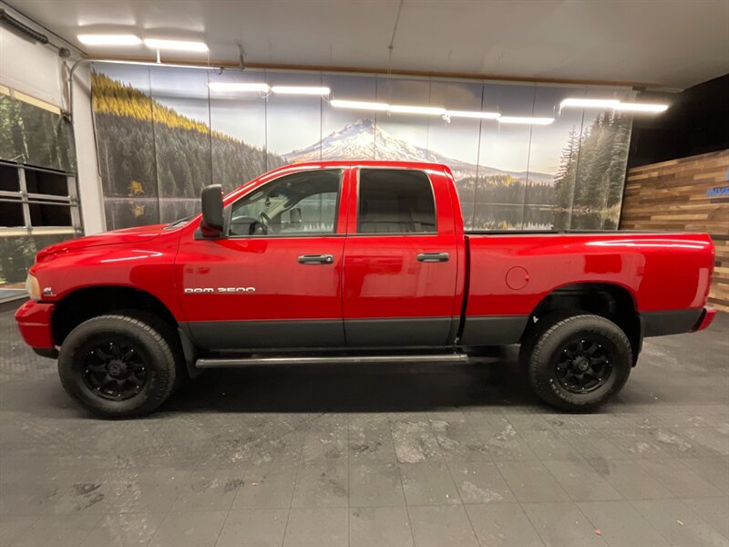 2003 Dodge Ram 2500 SLT 4dr  4X4 / 5.9L CUMMINS DIESEL / 6-SPEED MANUA  5.9L TD HO Eng(ETH)/6Spd M/T NV5600 - Photo 3 - Gladstone, OR 97027