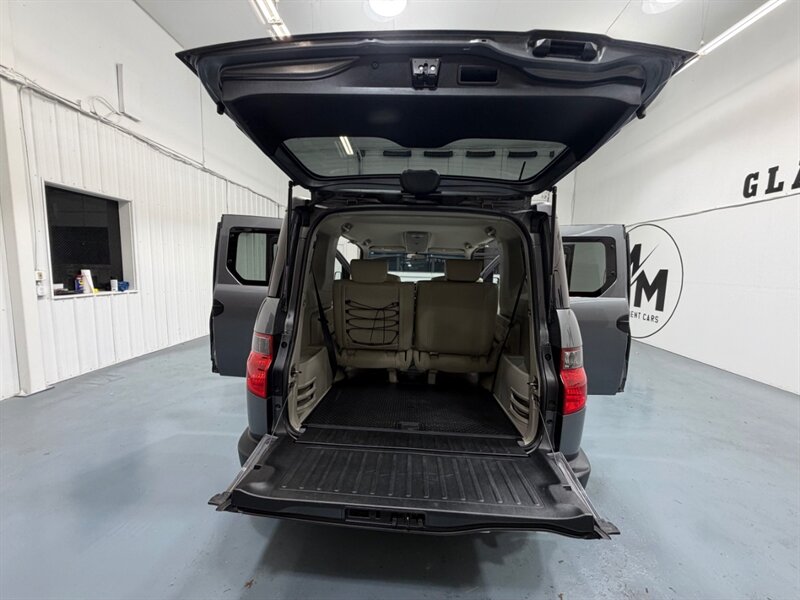 2010 Honda Element EX Sport Utility AWD / 4Cyl / NEW TIRES /ZERO RUST /LOCAL CAR / GREAT CONDITION / LOW MILES - Photo 22 - Gladstone, OR 97027