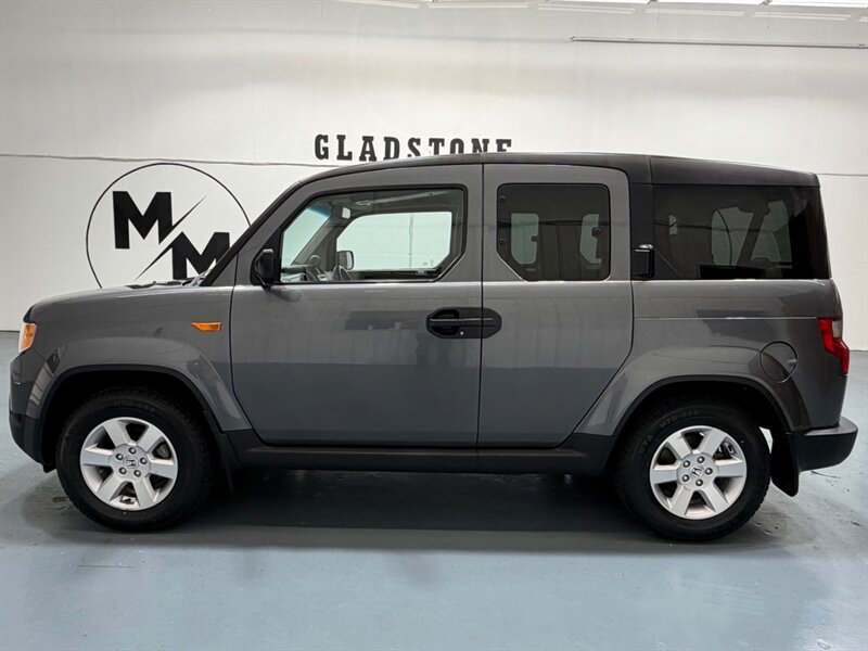 2010 Honda Element EX Sport Utility AWD / 4Cyl / NEW TIRES /ZERO RUST /LOCAL CAR / GREAT CONDITION / LOW MILES - Photo 3 - Gladstone, OR 97027