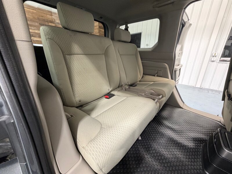 2010 Honda Element EX Sport Utility AWD / 4Cyl / NEW TIRES /ZERO RUST /LOCAL CAR / GREAT CONDITION / LOW MILES - Photo 12 - Gladstone, OR 97027