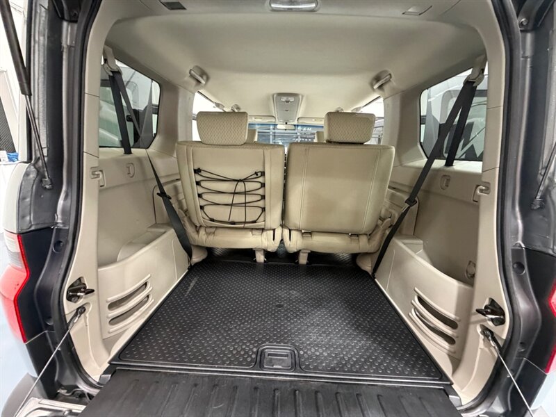 2010 Honda Element EX Sport Utility AWD / 4Cyl / NEW TIRES /ZERO RUST /LOCAL CAR / GREAT CONDITION / LOW MILES - Photo 11 - Gladstone, OR 97027