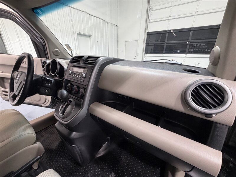 2010 Honda Element EX Sport Utility AWD / 4Cyl / NEW TIRES /ZERO RUST /LOCAL CAR / GREAT CONDITION / LOW MILES - Photo 18 - Gladstone, OR 97027