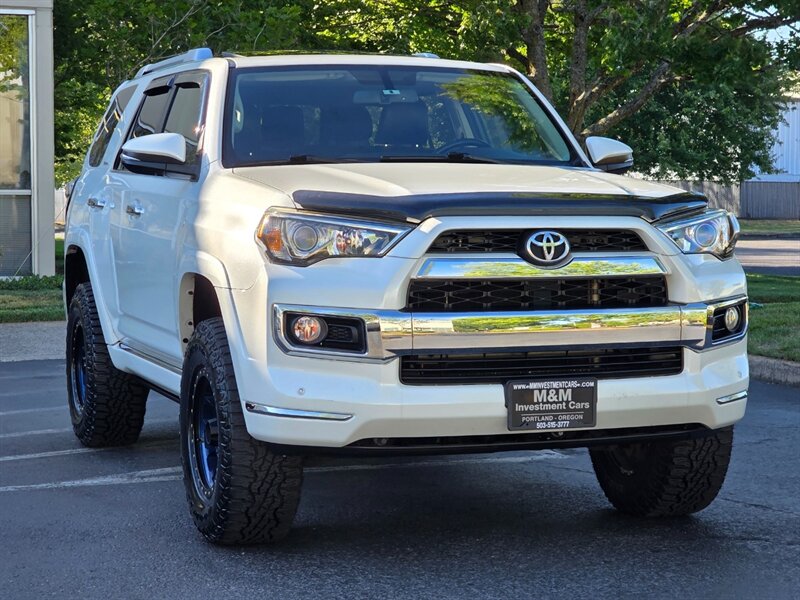 2014 Toyota 4Runner LIMITED 4X4 V6 / 3RD SEATS / FULLY LOADED / LIFTED  / LEATHER / SUNROOF / METHOD WHEELS / GOODYEAR TIRES - Photo 2 - Portland, OR 97217