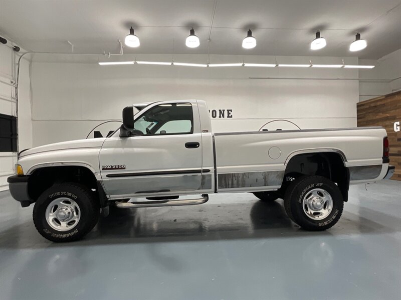 2001 Dodge Ram 2500 SLT Laramie Regular Cab 4X4 / 5.9L Diesel /6-SPEED  / Manual / Standard Cab / ZERO RUST / 114K MILES - Photo 3 - Gladstone, OR 97027