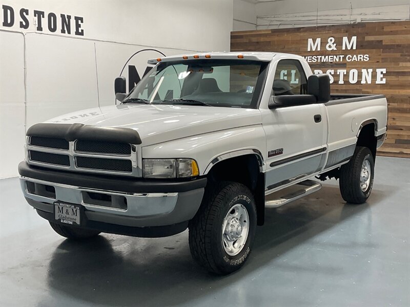 2001 Dodge Ram 2500 SLT Laramie Regular Cab 4X4 / 5.9L Diesel /6-SPEED  / Manual / Standard Cab / ZERO RUST / 114K MILES - Photo 1 - Gladstone, OR 97027