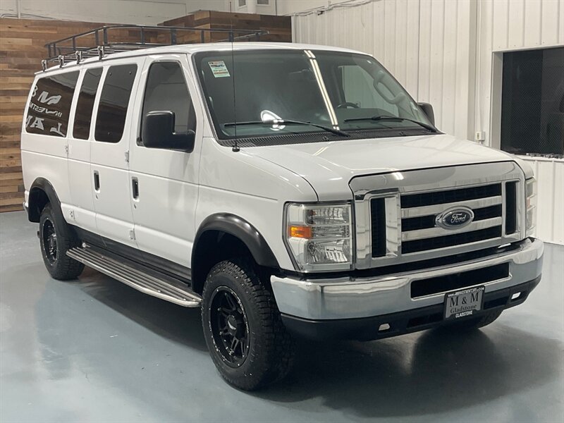 2012 Ford E-Series Van E-350 SD XLT Passenger Full Size Van / 5.4L V8  / ZERO RUST / Excel Cond - Photo 2 - Gladstone, OR 97027