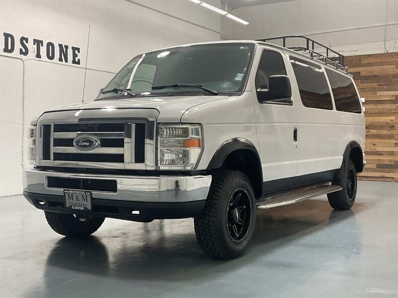 2012 Ford E-Series Van E-350 SD XLT Passenger Full Size Van / 5.4L V8  / ZERO RUST / Excel Cond - Photo 1 - Gladstone, OR 97027