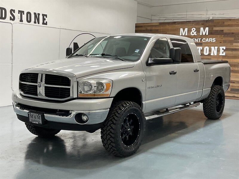 2006 Dodge Ram 2500 SLT MEGACAB 4X4 / 5.9L DIESEL / 1-OWNER / 99K MILE  / NEW WHEELS & TIRES - Photo 1 - Gladstone, OR 97027