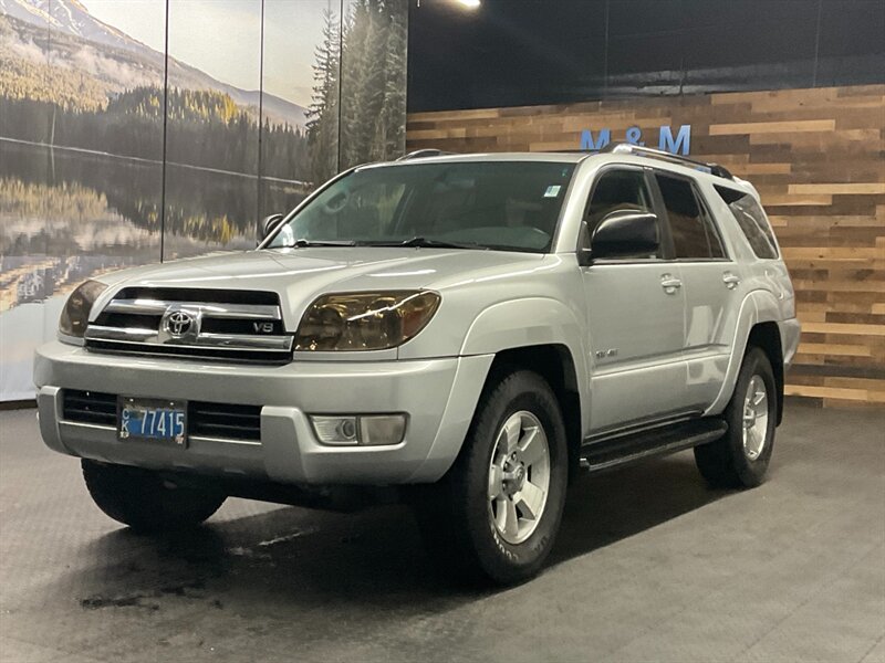 2005 Toyota 4Runner SR5 Sport Utility V8 / 4X4 / 3RD ROW SEAT  4.7L V8 / 4X4 / 3RD ROW SEAT - Photo 1 - Gladstone, OR 97027