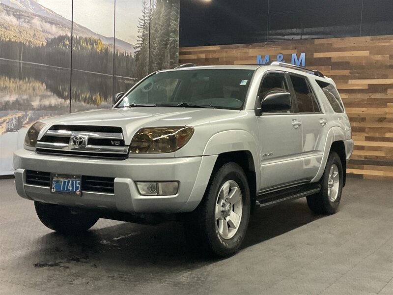 2005 Toyota 4Runner SR5 Sport Utility V8 / 4X4 / 3RD ROW SEAT  4.7L V8 / 4X4 / 3RD ROW SEAT - Photo 25 - Gladstone, OR 97027