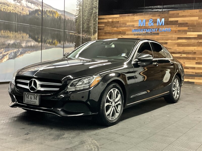 2016 Mercedes-Benz C 300 Sedan / Leather Seats / Navigation & Camera  BRAND NEW TIRES / SHARP & CLEAN !! - Photo 1 - Gladstone, OR 97027