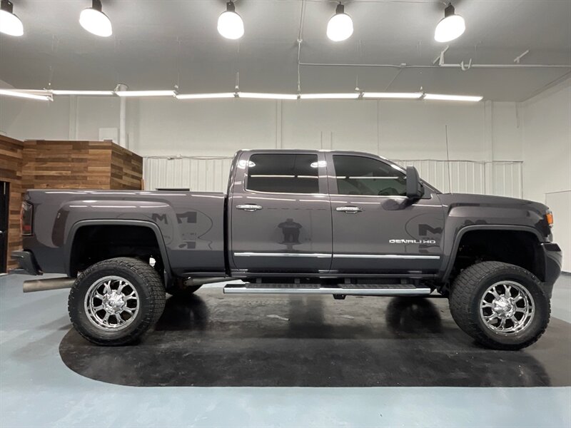 2015 GMC Sierra 2500 Denali 4x4 /6.6L Duramax Diesel/1-OWNER/  38K MILE  / ZERO RUST / LIFTED - Photo 4 - Gladstone, OR 97027