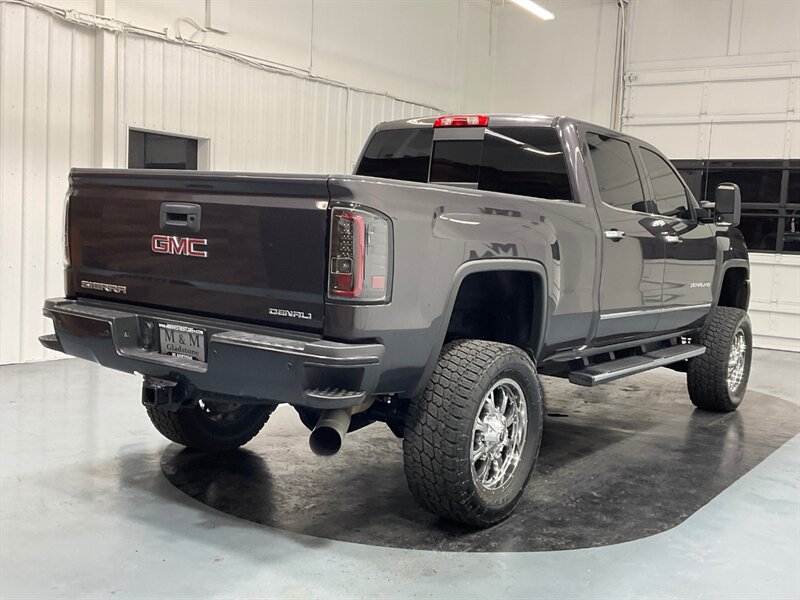 2015 GMC Sierra 2500 Denali 4x4 /6.6L Duramax Diesel/1-OWNER/  38K MILE  / ZERO RUST / LIFTED - Photo 8 - Gladstone, OR 97027