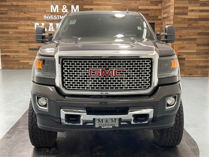 2015 GMC Sierra 2500 Denali 4x4 /6.6L Duramax Diesel/1-OWNER/  38K MILE  / ZERO RUST / LIFTED - Photo 5 - Gladstone, OR 97027