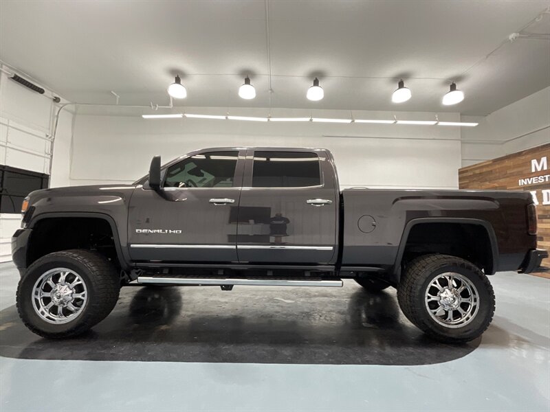 2015 GMC Sierra 2500 Denali 4x4 /6.6L Duramax Diesel/1-OWNER/  38K MILE  / ZERO RUST / LIFTED - Photo 3 - Gladstone, OR 97027