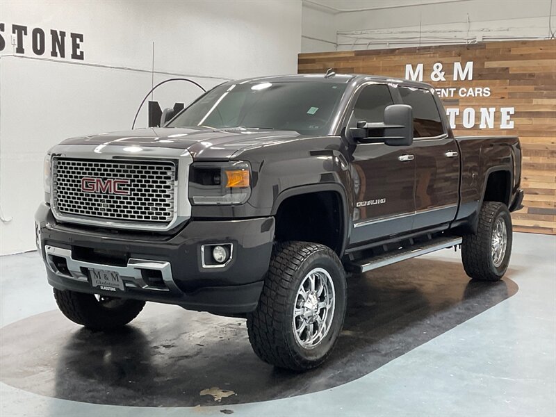 2015 GMC Sierra 2500 Denali 4x4 /6.6L Duramax Diesel/1-OWNER/  38K MILE  / ZERO RUST / LIFTED - Photo 1 - Gladstone, OR 97027