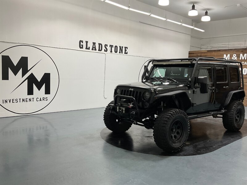 2012 Jeep Wrangler Unlimited Sahara 4X4 / 6-SPEED / LIFTED LIFTED  / WINCH / CUSTOM - Photo 61 - Gladstone, OR 97027