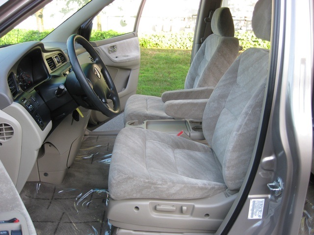 2003 honda minivan