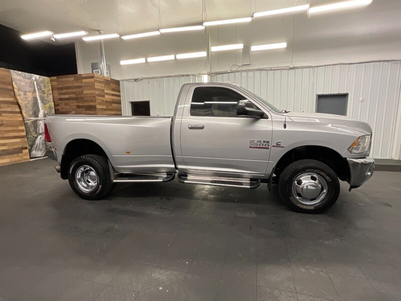 2017 RAM 3500 SLT Regular Cab 4X4 / 6.7L CUMMINS DIESEL / DUALLY  LONG BED DUALLY / 1-TON / ONLY 73,000 MILES - Photo 4 - Gladstone, OR 97027