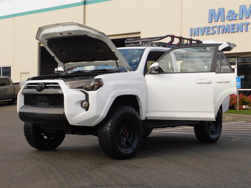 2020 Toyota 4Runner TRD PRO CUSTOM UPGRADE / TRD Pro Leather / LIFTED   - Photo 25 - Portland, OR 97217