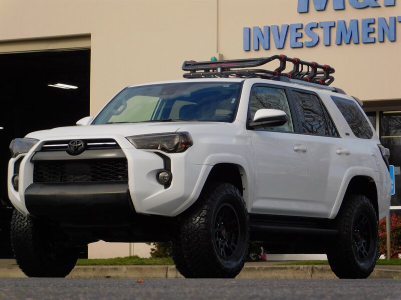 2020 Toyota 4Runner TRD PRO CUSTOM UPGRADE / TRD Pro Leather / LIFTED   - Photo 52 - Portland, OR 97217