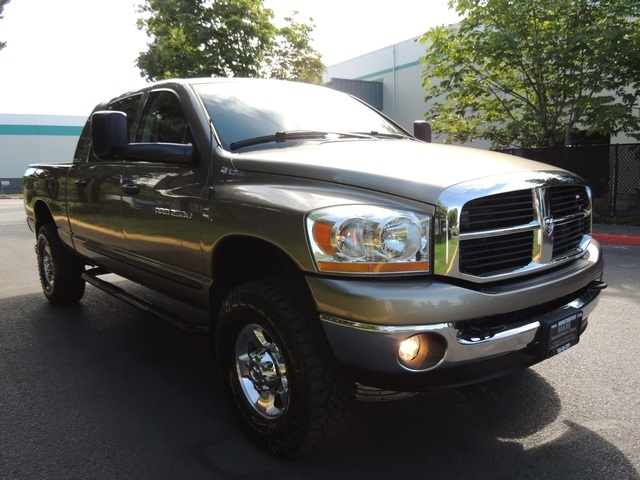 2006 Dodge Ram 2500 SLT/ Mega Cab/ 4X4/5.9L DIESEL/Leather/1-Owner   - Photo 2 - Portland, OR 97217