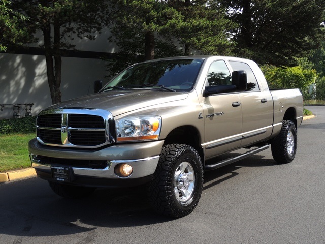 2006 Dodge Ram 2500 SLT/ Mega Cab/ 4X4/5.9L DIESEL/Leather/1-Owner   - Photo 1 - Portland, OR 97217