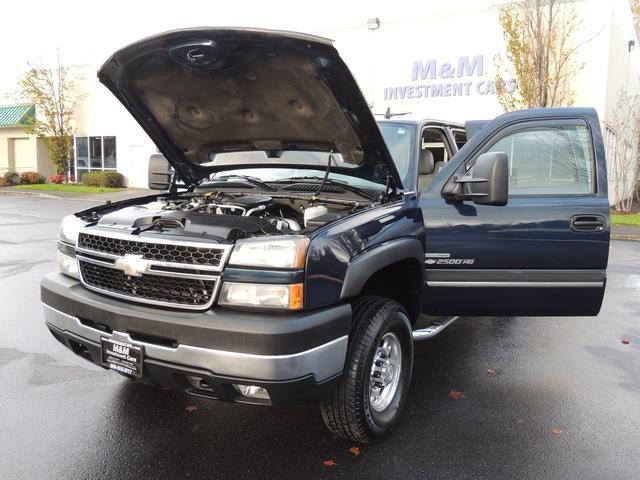 2007 Chevrolet Silverado 2500 LT3 / 4X4 / 6.6L DURAMAX DIESEL / LBZ Engine   - Photo 25 - Portland, OR 97217