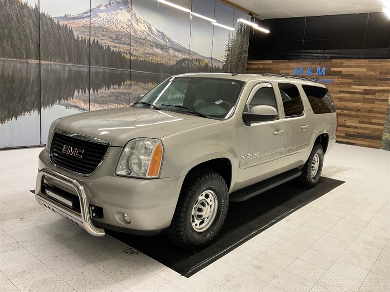 2007 GMC Yukon XL SLT 2500 4X4 / 6.0L V8 / Leather & Navigation  / 3RD ROW SEAT / 8-Passenger / 3/4 TON / Sunroof / LOCAL OREGON SUV / RUST FREE / SUPER CLEAN !! - Photo 25 - Gladstone, OR 97027