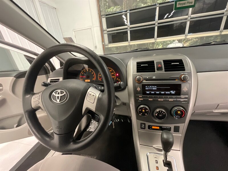 2011 Toyota Corolla LE Sedan / 1.8L 4Cyl / BRAND NEW TIRES  / Excellent condition / 91,000 MILES - Photo 20 - Gladstone, OR 97027