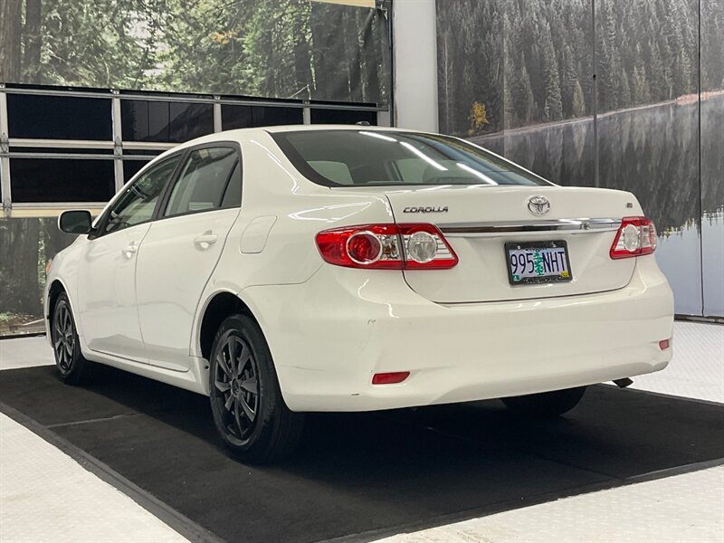 2011 Toyota Corolla LE Sedan / 1.8L 4Cyl / BRAND NEW TIRES  / Excellent condition / 91,000 MILES - Photo 8 - Gladstone, OR 97027