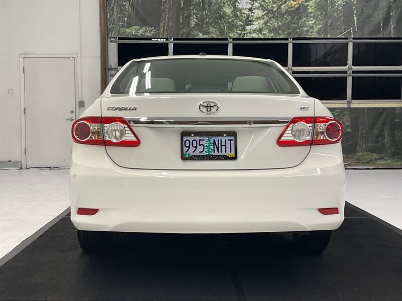 2011 Toyota Corolla LE Sedan / 1.8L 4Cyl / BRAND NEW TIRES  / Excellent condition / 91,000 MILES - Photo 6 - Gladstone, OR 97027