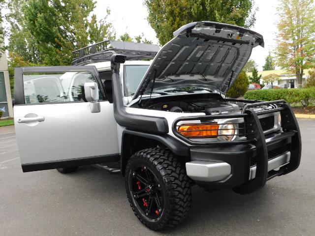 2007 Toyota FJ Cruiser 4WD V6 DIFF LOCK 20 " WHEELS LIFTED   - Photo 29 - Portland, OR 97217